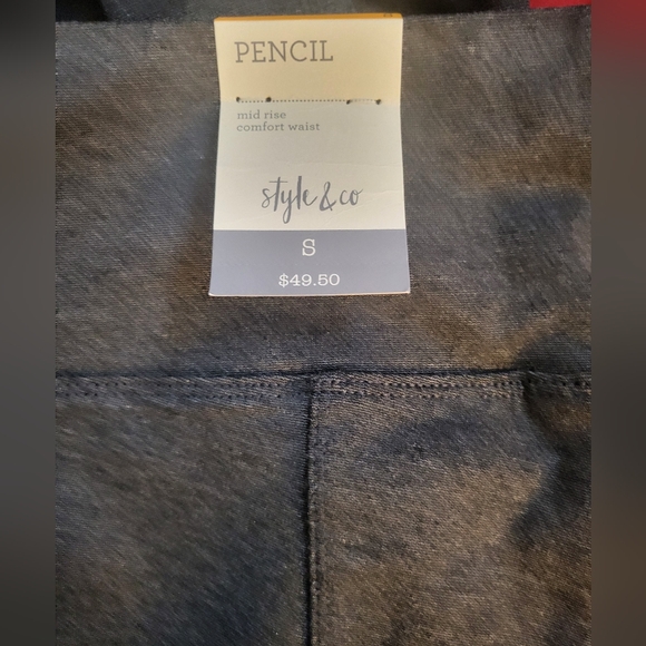 Style & Co -Women's Mid-Rise Ponté-Knit Pants with Tummy Control - Picture 4 of 4